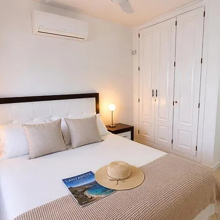 Apartment Casa Ganesh, - 8 Mins Walk To The